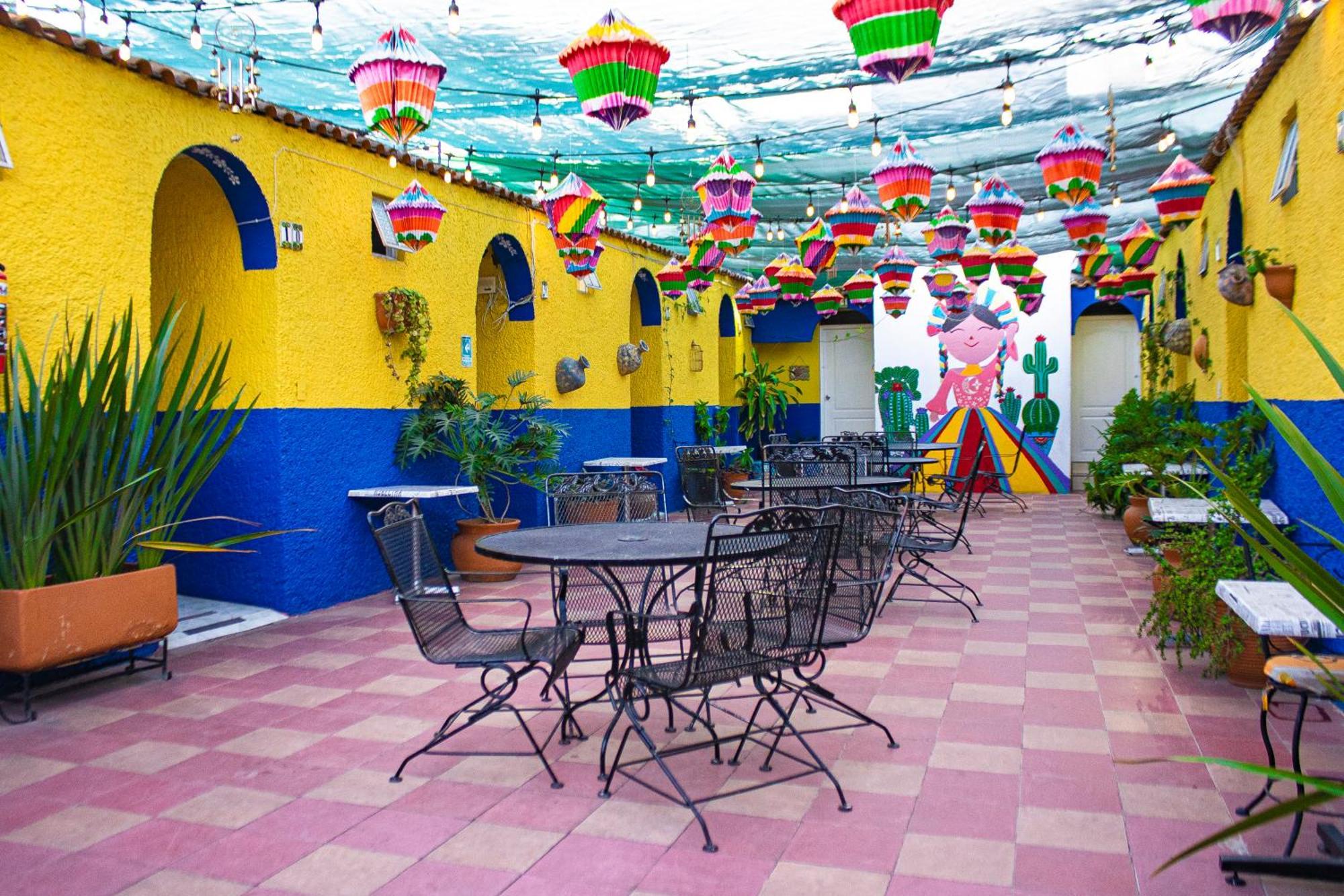Hotel Media Luna